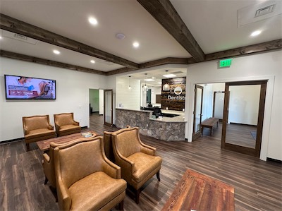 Comfortable waiting room at Harrison Family Dentistry in Chattanooga, TN